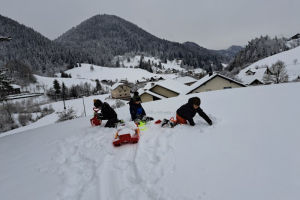 ZIMSKI ŠPORTNI DAN NA POŠ DOLIČ 