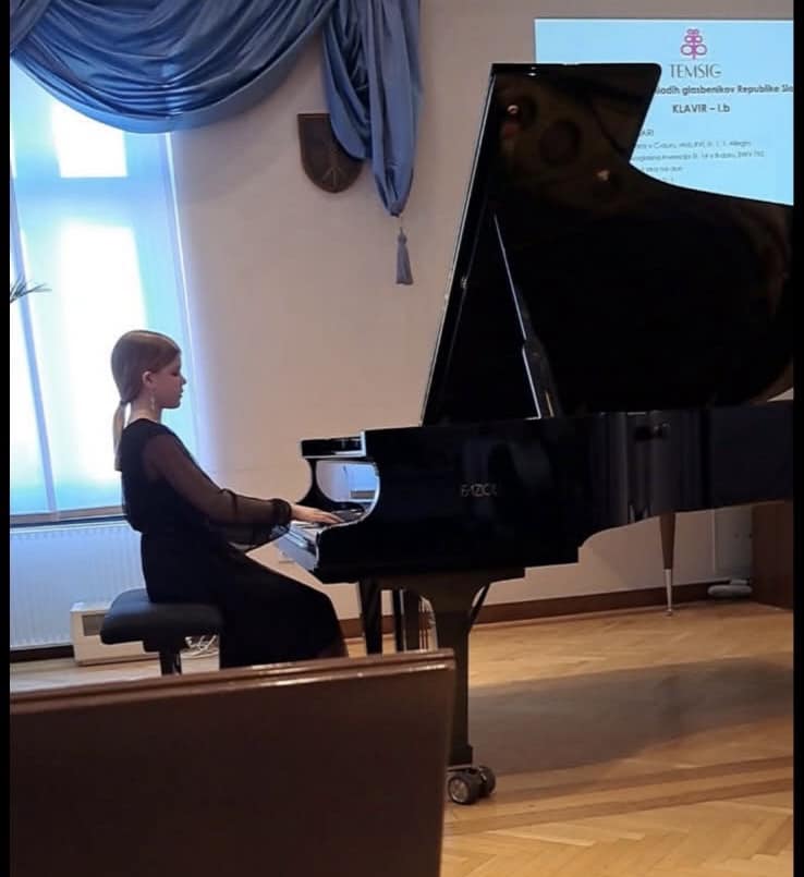 Ana Mari Rošer