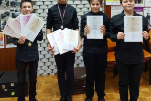 Glasbeni uspeh mladega harmonikarja