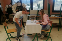 Gledališka predstava Dolgčas okužil muhe